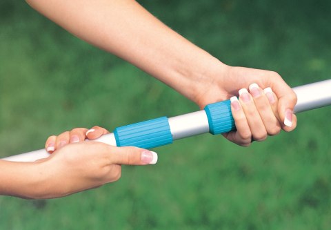 Zestaw czyszczący do czyszczenia basenów z odkurzaczem wodnym 28002 Intex INTEX Zestaw czyszczący do czyszczenia basenów z odkurzaczem wodnym 28002 Intex INTEX