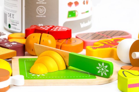 Drewniane jedzenie do krojenia 23 sztuki ECOTOYS ECOTOYS