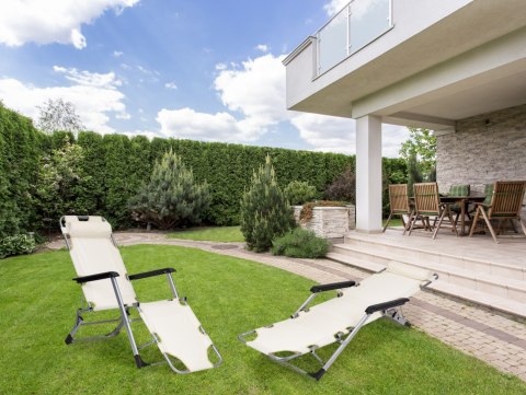 Leżak fotel ogrodowy plażowy składany 2w1 leżanka beżowy MultiGarden MultiGarden Leżak fotel ogrodowy plażowy składany 2w1 leżanka beżowy MultiGarden MultiGarden