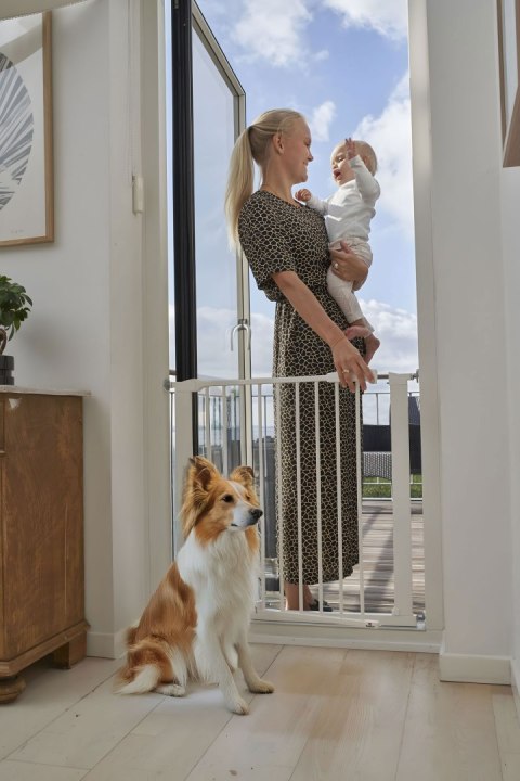 Bramka barierka zabezpieczająca 74-105 cm na schody i drzwi stal dodatkowe panele biała ECOTOYS ECOTOYS Bramka barierka zabezpieczająca 74-105 cm na schody i drzwi stal dodatkowe panele biała ECOTOYS ECOTOYS